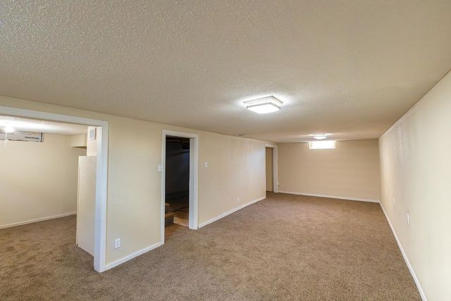 1952 S Emporia Ave, Wichita, KS 67211