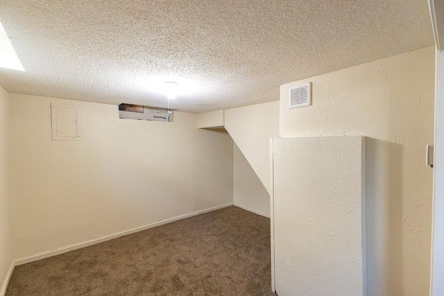 1952 S Emporia Ave, Wichita, KS 67211