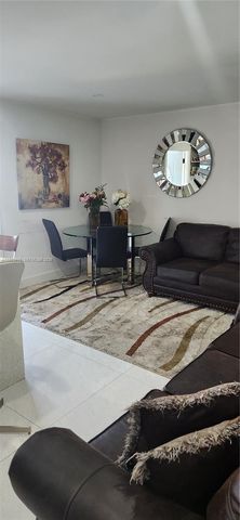 150 NW 17th Ct, Miami, FL 33125