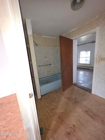 18 Lower Turnpike Road, Granville, NY 12832