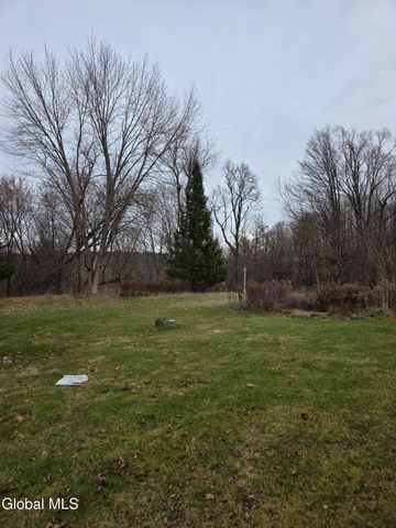 18 Lower Turnpike Road, Granville, NY 12832