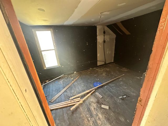 709 N Wenona Avenue, Bay City, MI 48706