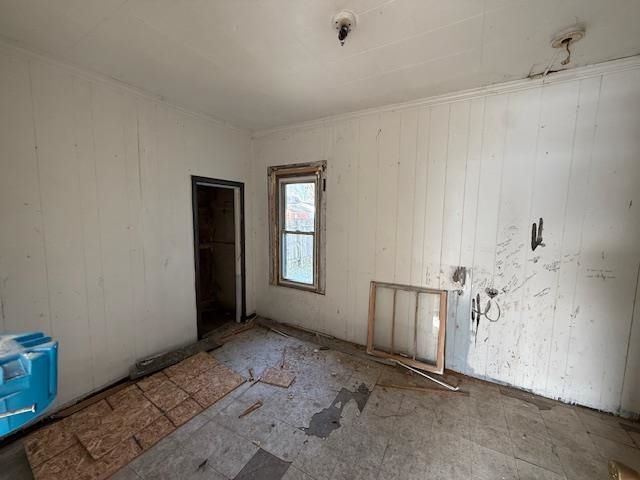 709 N Wenona Avenue, Bay City, MI 48706