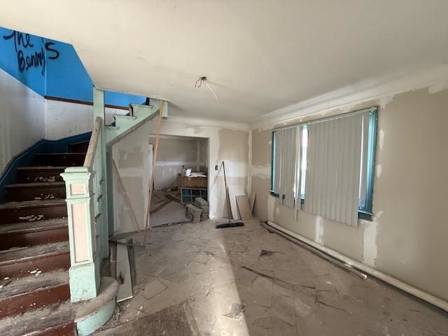 709 N Wenona Avenue, Bay City, MI 48706