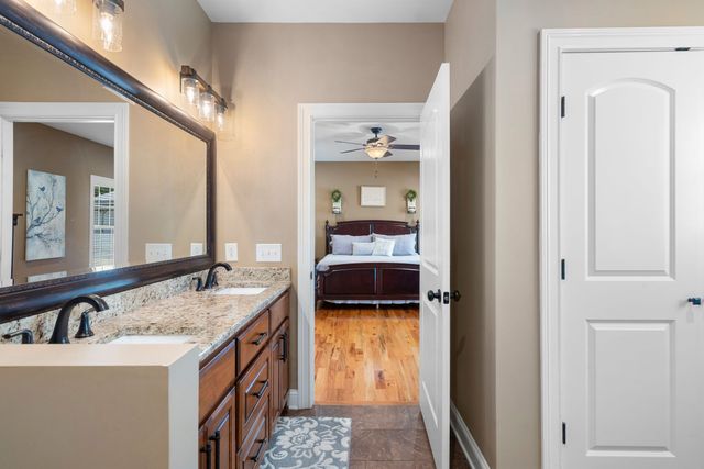 5812 Campbell Rd, Cross Plains, TN 37049