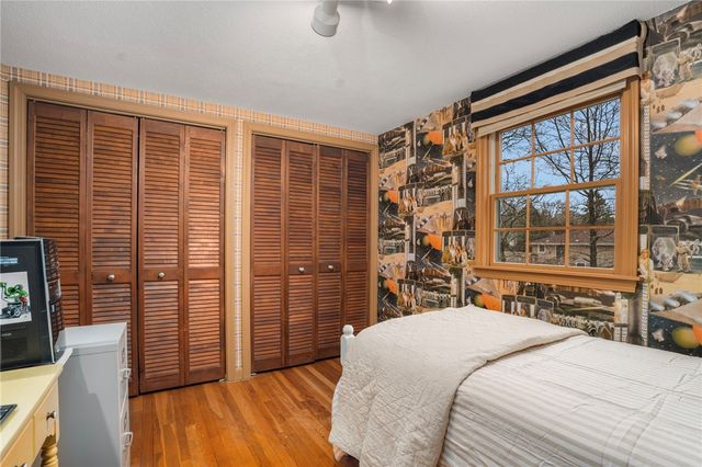 74 Maize Corn Road, Portsmouth, RI 02871