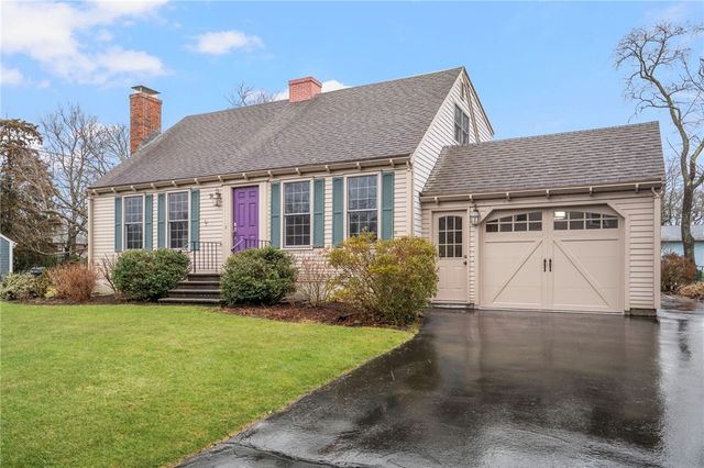 74 Maize Corn Road, Portsmouth, RI 02871