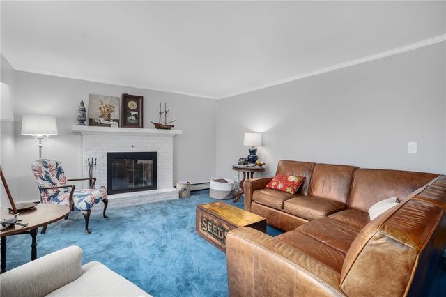 74 Maize Corn Road, Portsmouth, RI 02871