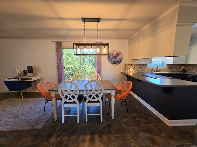 11 Berrywood Circle, Little Rock, AR 72205