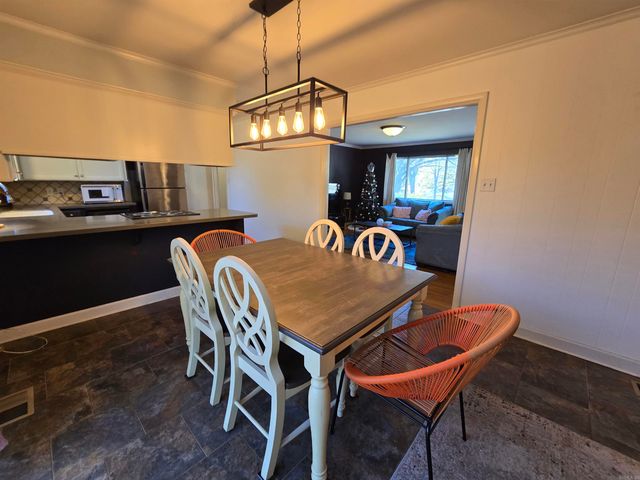 11 Berrywood Circle, Little Rock, AR 72205