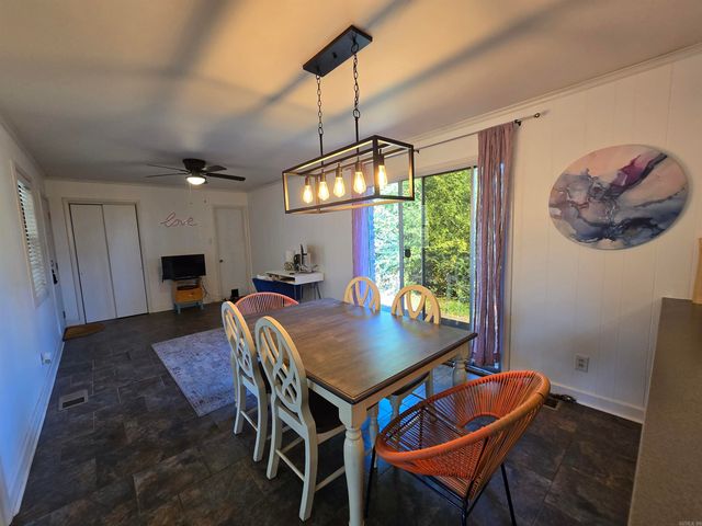 11 Berrywood Circle, Little Rock, AR 72205