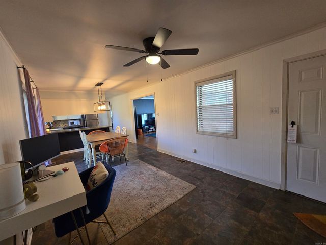 11 Berrywood Circle, Little Rock, AR 72205