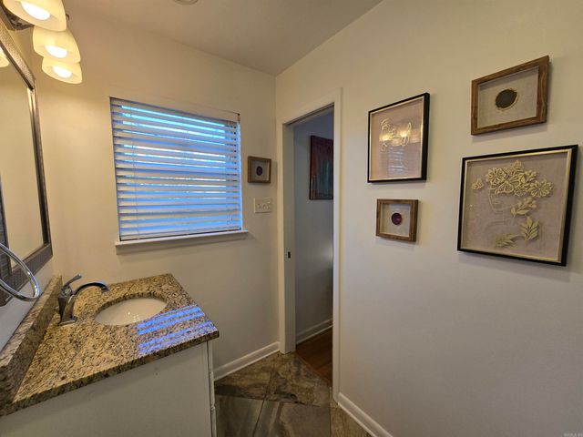 11 Berrywood Circle, Little Rock, AR 72205