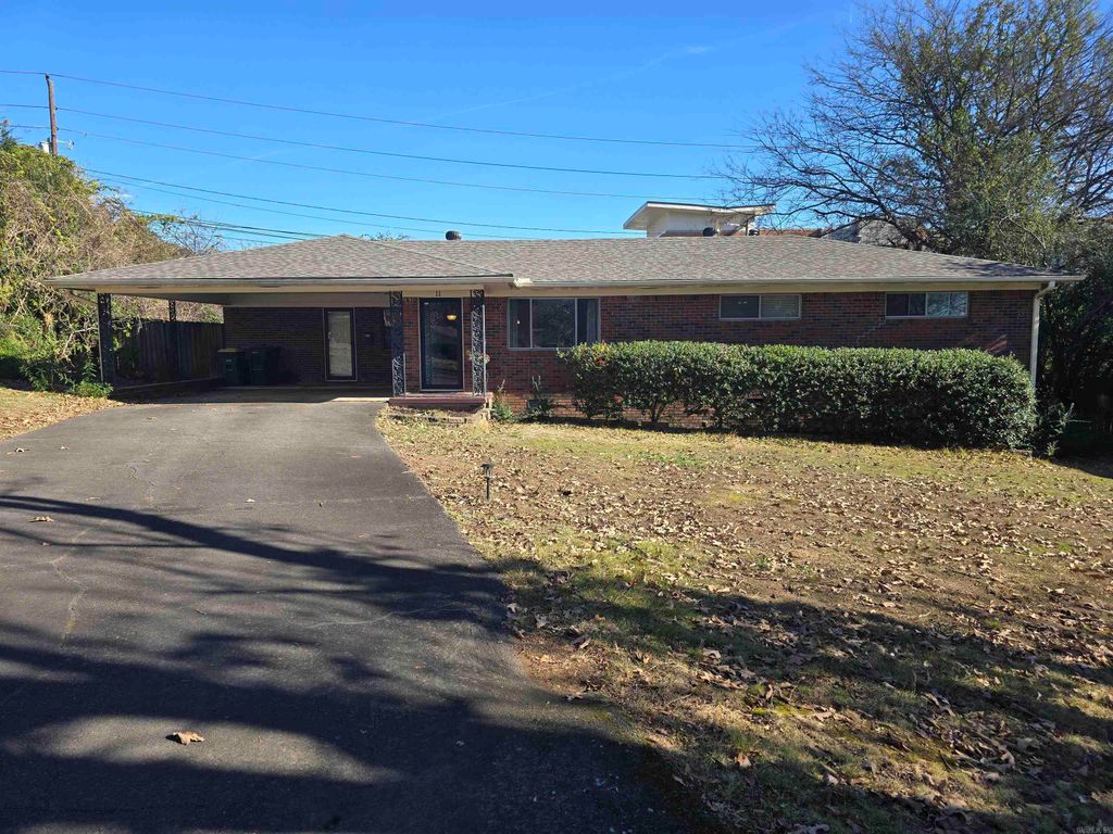 11 Berrywood Circle, Little Rock, AR 72205