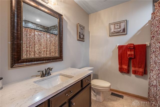 2223 Four Seasons Trail, Miami Twp, OH 45342