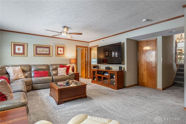 2223 Four Seasons Trail, Miami Twp, OH 45342