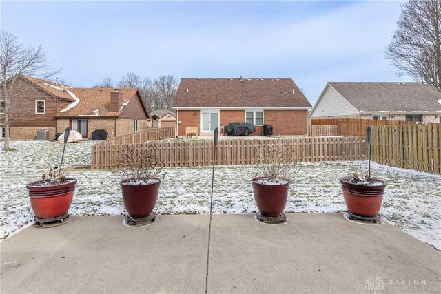 2223 Four Seasons Trail, Miami Twp, OH 45342