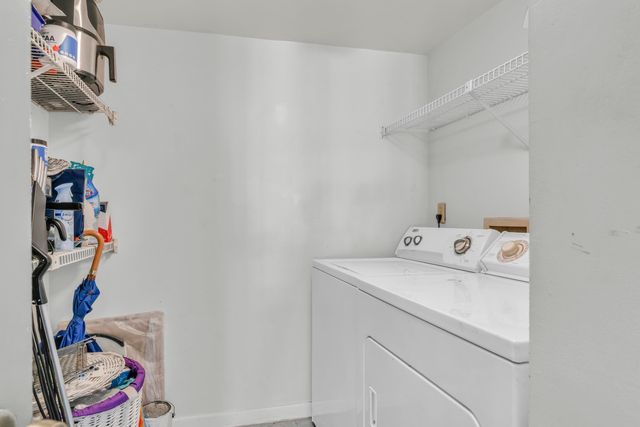 3744 Savoy Lane E2, West Palm Beach, FL 33417