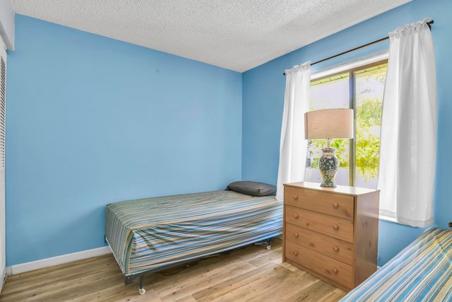 3744 Savoy Lane E2, West Palm Beach, FL 33417