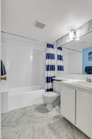 3744 Savoy Lane E2, West Palm Beach, FL 33417