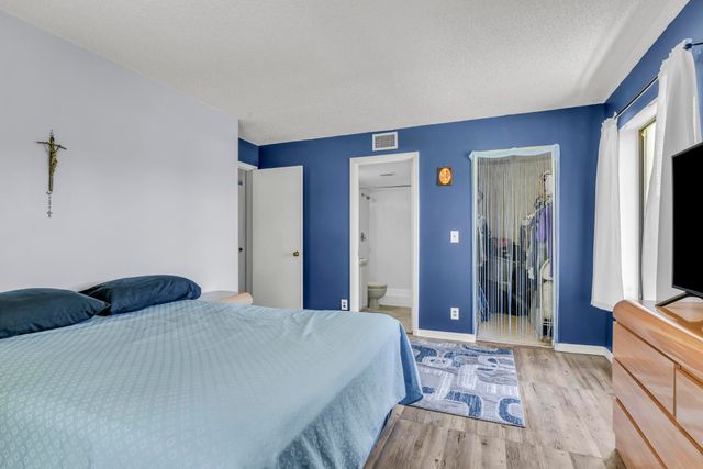 3744 Savoy Lane E2, West Palm Beach, FL 33417