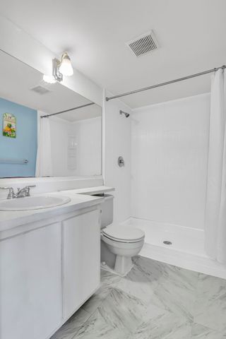 3744 Savoy Lane E2, West Palm Beach, FL 33417