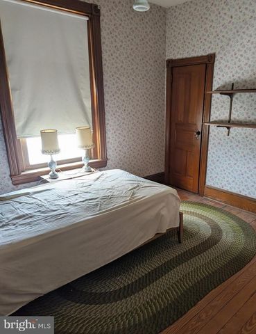 781 BELLEVUE AVE, Gap, PA 17527