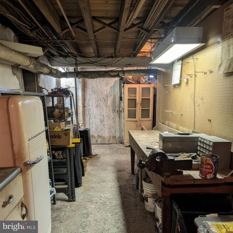 781 BELLEVUE AVE, Gap, PA 17527