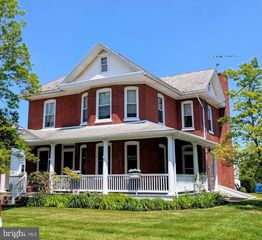 781 BELLEVUE AVE, Gap, PA 17527