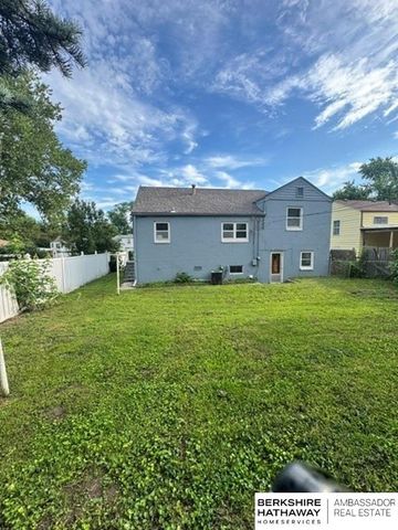 2523 Sharon Drive, Omaha, NE 68112