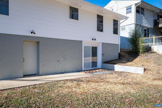 102 N BAKER ST, Charlottesville, VA 22901