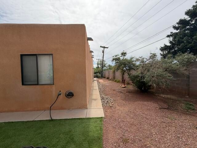 1554 Donette Place NE, Albuquerque, NM 87112