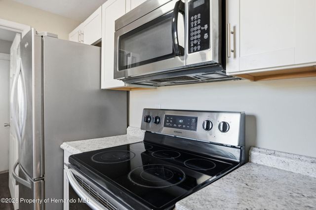 9543 Century Drive, Spring Hill, FL 34608