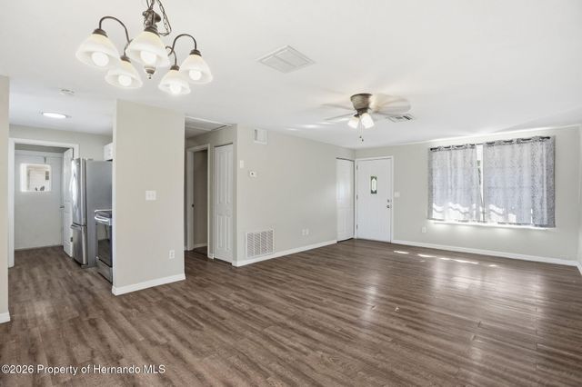 9543 Century Drive, Spring Hill, FL 34608