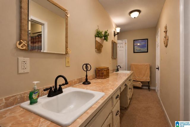 740 LAKE FRONT DRIVE, Talladega, AL 35160