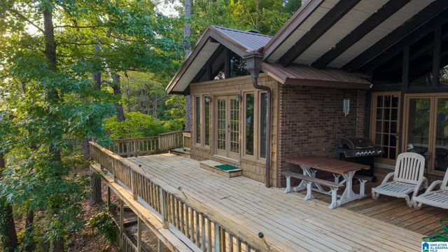 740 LAKE FRONT DRIVE, Talladega, AL 35160