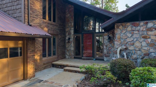 740 LAKE FRONT DRIVE, Talladega, AL 35160