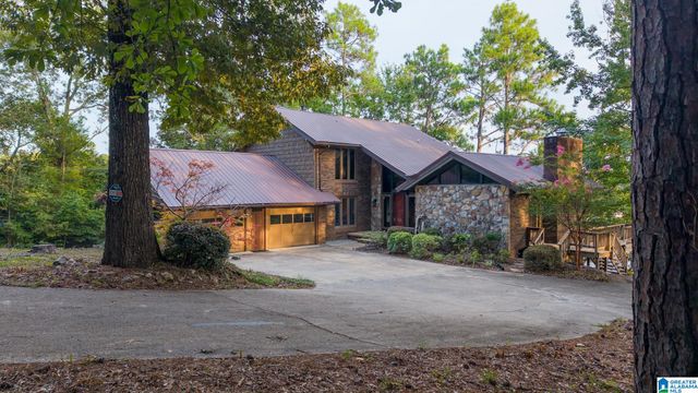 740 LAKE FRONT DRIVE, Talladega, AL 35160
