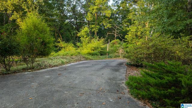 740 LAKE FRONT DRIVE, Talladega, AL 35160