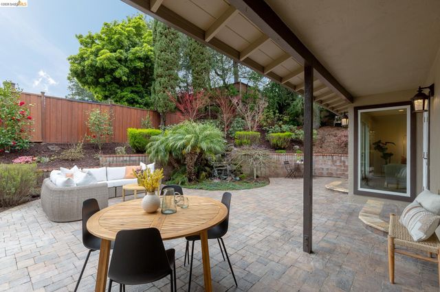 261 Silverado CT, Oakland, CA 94605