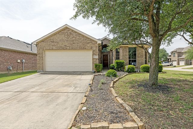 2612 Twinflower Drive, Fort Worth, TX 76244