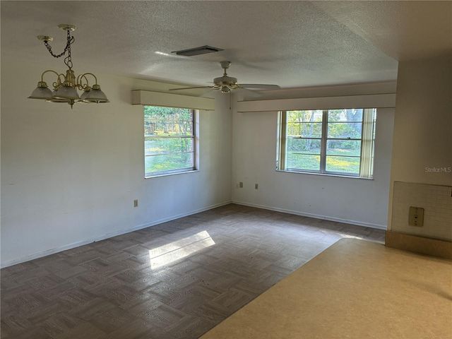4926 MAGNOLIA RIDGE ROAD, Fruitland Park, FL 34731