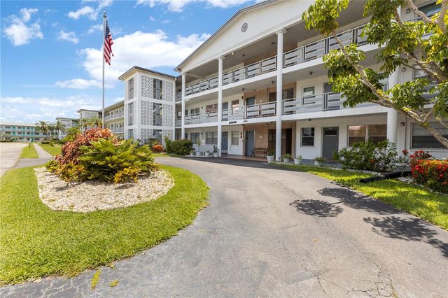 6000 20TH STREET N 123, St Petersburg, FL 33714