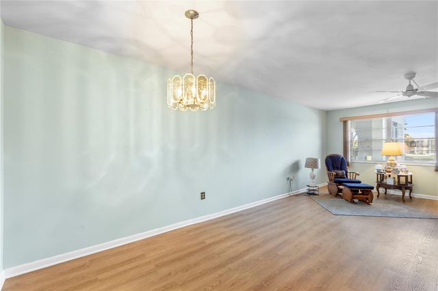 6000 20TH STREET N 123, St Petersburg, FL 33714