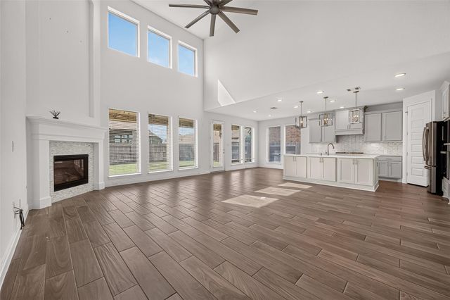 25109 Pinebrook Grove Lane, Tomball, TX 77375