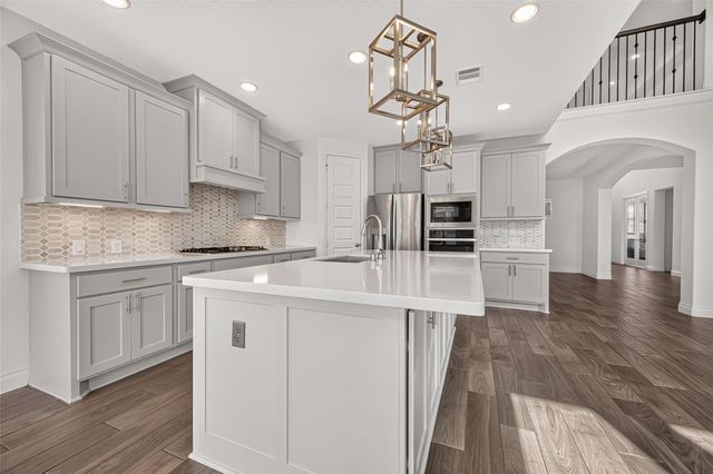 25109 Pinebrook Grove Lane, Tomball, TX 77375