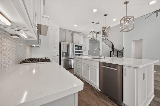 25109 Pinebrook Grove Lane, Tomball, TX 77375