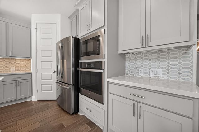 25109 Pinebrook Grove Lane, Tomball, TX 77375