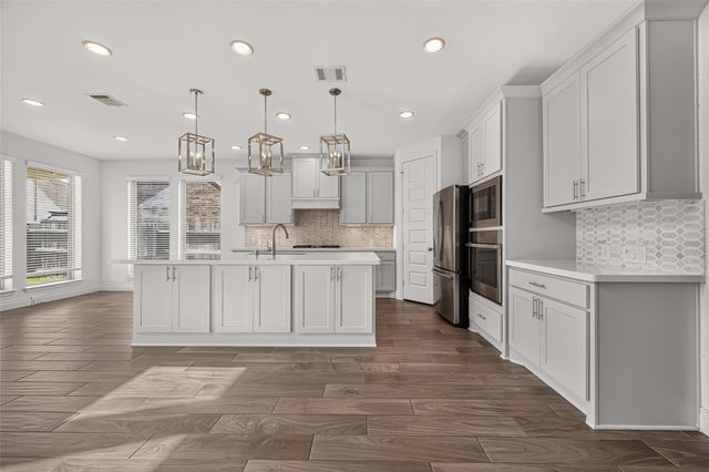 25109 Pinebrook Grove Lane, Tomball, TX 77375