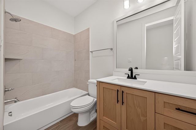 25109 Pinebrook Grove Lane, Tomball, TX 77375
